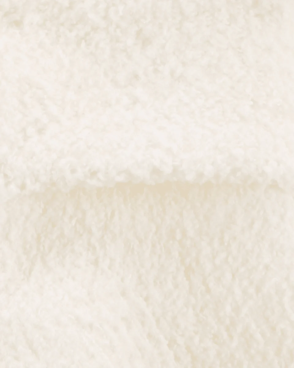 Pacote com quatro pares de meias brancas de chenille - Image 3
